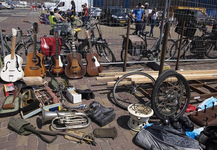 Ilustrasi barang bekas